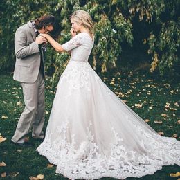 Lace Ball Gown Modest Wedding Dresses With Sleeves 2019 Puffy Princess Wedding Gowns Vintage Country Western Bridal Wedding Dress Buttons 237D