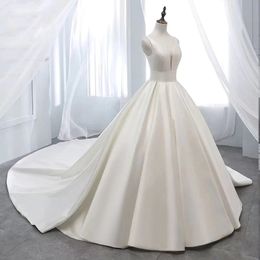 Ivory Satin Wedding Dresses High Quality Bridal Gowns Court Train Wedding Bridal Wear New Arrival Fall Winter 228o