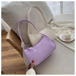 Shoulder Bags Exquisite Shopping Bag Retro Luxury Totes Underarm Female Leather Solid Colour Chain Small Subaxillary
