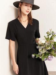 Party Dresses AMII Minimalism Dresse For Women 2024 Summer Pullover Short Sleeves Aline Office Lady Vestidos Black Female Midi Dress