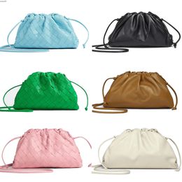 Designer Shoulder Bags Women's Luxurys Genuine Leather Hobo Clutch Tote Woven Mini Pouch Bag Mens Travel Weave Cloud Cosmetic Strap Pochette Crossbody 790