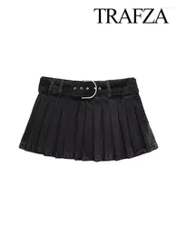 Women's Shorts TRAFZA 2024 Solid Wide Pleated Culottes For Women Elegant A-Line Slim Mid-Rise Vintage Metal Buckle Belt Causal Spring