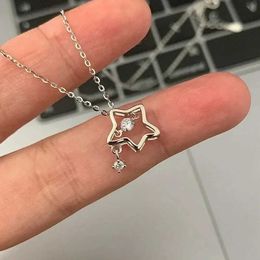 Pendant Necklaces Silver Lucky Star Pendant Necklace for Women and Girls Simple White Zircon Love Elegant Necklace for Womens Jewellery 2024 Q240430