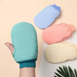 Bath Tools Accessories Body cleaning shower gloves Aponge scrub exfoliating facial massage peeling products Q240430