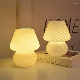 Table Lamps LED Bedroom Bedside Glass Retro Lamp Ins Style Striped Mushroom Decor Cute Translucent Mood Night Light