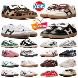 casual shoes for men women platform Black White Gum Grey Leopard Hair Pink Silver Beige Blue mens outdoor sneakers sports trainers