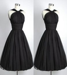 2021 Black Graduation Dresses Vintage Party Dress ALine Halter Chiffon Pleated Short Cocktail Dresses For Graduations1548929