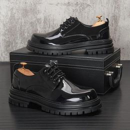 Casual Shoes Men Patent Leather Business Wedding Dress Lace-up Derby Shoe Black Tide Platform Sneakers Gentleman Footwear Zapato