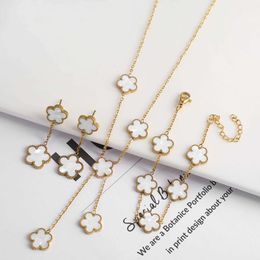 Wedding Jewelry Sets Non Fading 316L Stainless Steel New Design Single Sided Plum Blossom Plant Five Leaf Flower Set For Womens Party Clover H240504