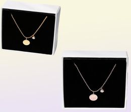 YUN RUO Rose Gold Fashion Zircon Letters Carved Pendant Necklace Titanium Steel Jewelry Woman Birthday Gift Never Fade Whole6342981