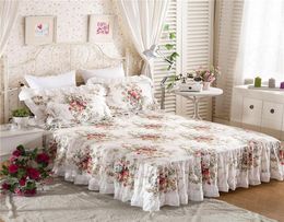 Top Floral Printed Ruffle Bedskirt Bedspread Mattress Cover 100 Satin Cotton Bedcover Sheet Princess Bedding Home Textile Bedclot6197508