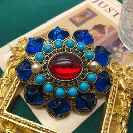 Brooches Trendy Trends Advanced Heavy Industry Design Treasure Blue Turquoise Green Vintage Elegant Versatile Coat Suit Breast Pin