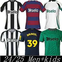 23 24 25 TONALI New castle soccer jerseys NUFC Kids Kit 2024 2025 BRUNO G. WILSON MAXIMIN ISAK UnITeDS Football Shirt Goalkeeper Set Fan Player Version 0505