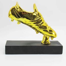 Decorative Objects Figurines European Golden Shoe Football Soccer Award Trophy Best Shooter Gold Plated Shoe Boot League Fans Souvenir Cup Gift Resin Crafts T24050