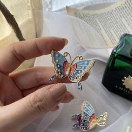 Brooches Retro Colour Blue Butterfly For Women Insect Pin Winter Design Brooch Party Jewellery