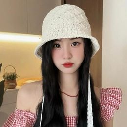 Berets Korean Sweet Lace Strap Loli Hats For Women Spring And Summer Travel Sunscreen Versatile Fashion Streamer Straw Bucket Hat