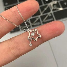 Pendant Necklaces 925 Sterling Silver Lucky Star Pendant Necklace for Women and Girls Simple White Zircon Love Elegant Necklace for Womens Jewellery 2024 Q240430