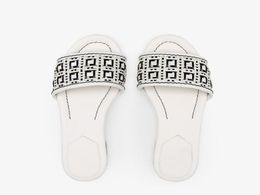 Top quality white Braided raffia woven motif women slippers slide leather slip on Sandals shoes flat casual sandal luxury designer6846127