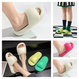 Designer Slipper La Flat Sandals Women Flip-Flops Low Heel Luxury Slippers Leather Slides Classic Men Beach Flip Flops