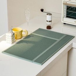 Table Mats Silicone Anti-slip Drain Heat Insulation Mat Household Can Be Spliced Modern Simplicity Water Philtre Cup Pad Rectangle Glass