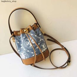 Luxury Shoulder Bag Crossbody Designer Sells 50% Discount Handbags New Fashion Old Flower Print Mini Large Capacity Versatile One Handheld5L28