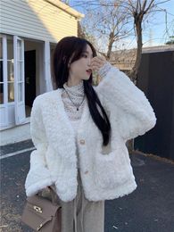 Women's Jackets Zoki Elegant Faux Fur Lamb Coats Women Winter Thick Sweet Korean Fashion Warm Plush Long Sleeve Casual Buttons Outwear