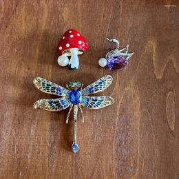 Brooches Clearance Sale 3pcs/lot Rhinestone Dragonfly For Women Price Fashion Jewelry