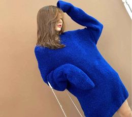 2020 autumn sapphire blue white loose sweater letters lazy skinfriendly men and women with the same casual allmatch longsleeved4420453
