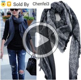 Chenfei3 XSL7 Factory Sell High Qlity Classic Wool Cashmere Scarf Women Silk Wrap Shl Letter Printing Scarves 140x140cm4391615
