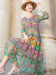 Basic Casual Dresses High quality summer 2023 Bohemian vintage printed chiffon V-neck dress elegant party dress designer Vesidos loose midi dress Q240430