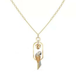 neckless for woman Swarovskis Jewellery 1.1 Paired Gold Ginkgo Leaf Parrot Fun Charming Necklace Womens Swallow Element Crystal Sweater Chain