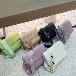 Designer Bag Women Underarm Crescent Bag2024 Shoulder Bag Luxury Fashion Womens Crossbody Handbag Bag