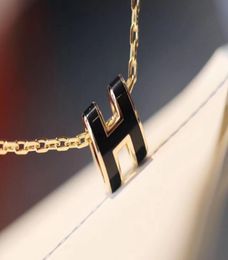 classic enamel necklace with H letter necklace01234563411637