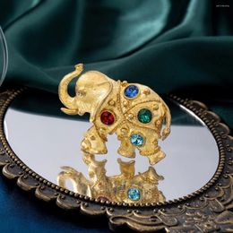 Brooches European And American Retro Fashion Trend Cute Elephant Heavy Industry Exquisite Niche Design Versatile Brooch