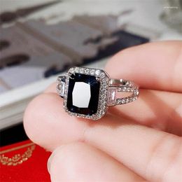 Wedding Rings 2024 Women/Men With Black Zirconia Fashionable Design Party Accessories Statement Gift Cool Girl Trendy Jewellery