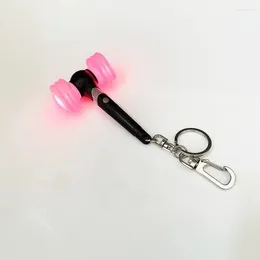 Keychains Kpop Idol Girls Light Stick Creative Pink Hammer Keyrings Bag Pendant Key Tings Fans Collections Gifts With Batteries