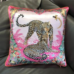 Brand Design Two Leopards Silk Throw Pillow Fashion Pillowcase Sofa Chair Car Lumbar Cushion Cover Back 240506