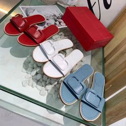 Slippers Designer High quality slippers Summer luxury Fashion flat buckle sandals Name brand shoes Hotel Comfort One line soft drag Beach b