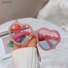 선글라스 귀여운 사탕 색상 하트 아이 선글라스 어린이 레트로 핑크 만화 태양 안경 프레임 여자 아기 선글라스 UV400 안경 wx