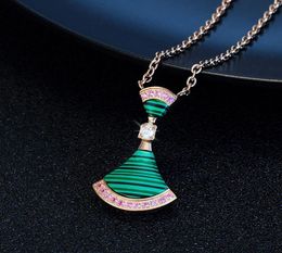 Luxury designer necklace classic fashion cabinet elegant fan big skirt diamonds necklace pendant highend gift box packaging6946804