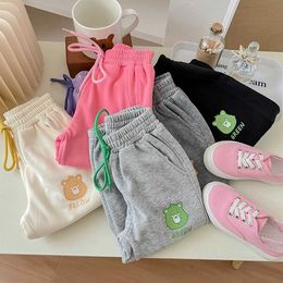 Shorts Childrens Korean Sports Pants 2023 Spring/Summer New Childrens Sports PantsL2403