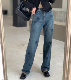 Дизайнерские джинсы Женщины розовые вышива