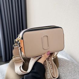 Wallets 2023 new Designer Womens Shoulder Bag Letter pink green black Colour Contrast Camera Bags Versatile Messenger Bags