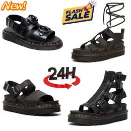 2024 Designer Women Sandals Outdoor Sand beach Rubber Slipper Fashion Casual Heavy-bottomed buckle Sandal Sturdy sports leather sandals