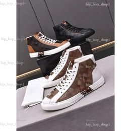 Coaches Shoes British Style Thick Soled Mid Heel C Family Shoes New Lace Up Sports Womens Casual Shoestrendy Versatile Color Blocking Flat Designer Coache Shoes 209