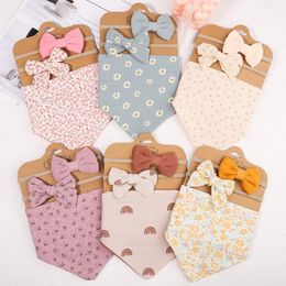 3PcsSet Muslin Cotton Baby Bib Bow Headband Adjustable Button Triangle Saliva Towel Print Infant Boy Girl Feeding Burp Cloth 240418