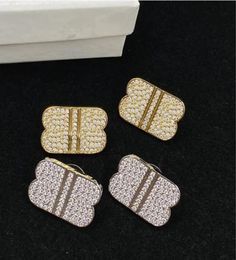 Luxurys Designer Stud Womens Earring Fashion Mens B Earrings Jewelry Formal Women Shine Diamond Pendant Studs Hoop Ear Rings Weddi7112549