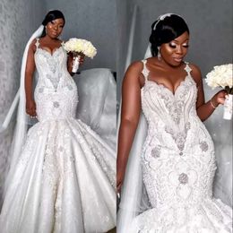 Wedding Gown Mermaid Dresses Bridal Spaghetti Straps Lace Applique Beaded Crystals Custom Made Plus Size Vestido De Novia Castle