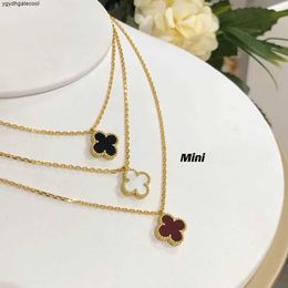 Designer Mini Necklace Van Clover Fashion Design Clover Charm 18K Gold Stainless Steel Luxury Jewellery Lovers Couple Gift Ladies Weddings Gift