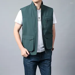 Men's Vests Summer Sleeveless Vest Coat Spring Autumn Multi-pocket Travels Outdoors Thin Waistcoat Jackets Male Tops